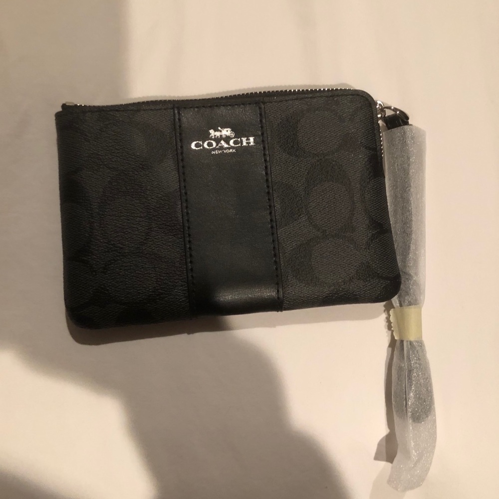 Coach clutch NWT